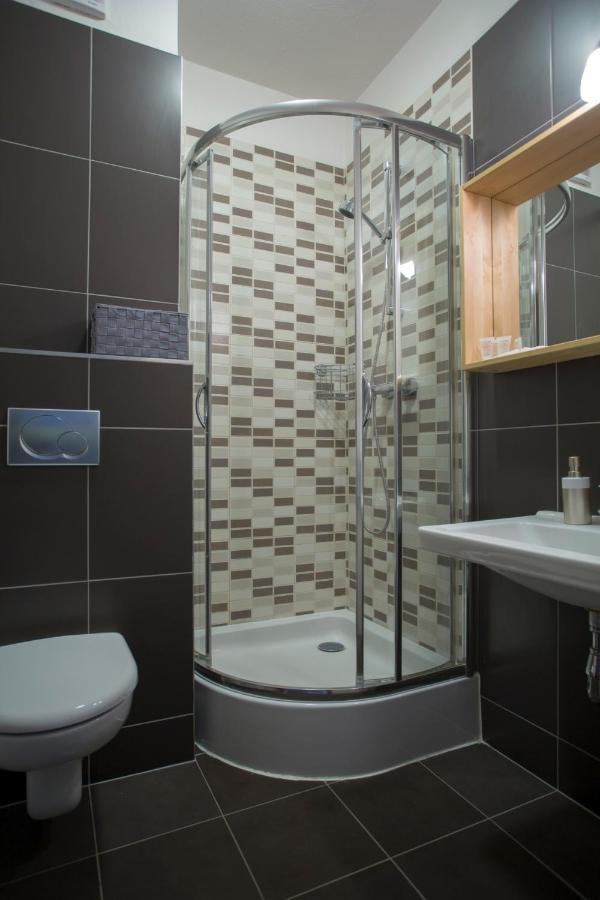 Apartman Angel Vel'ka Lomnica Buitenkant foto