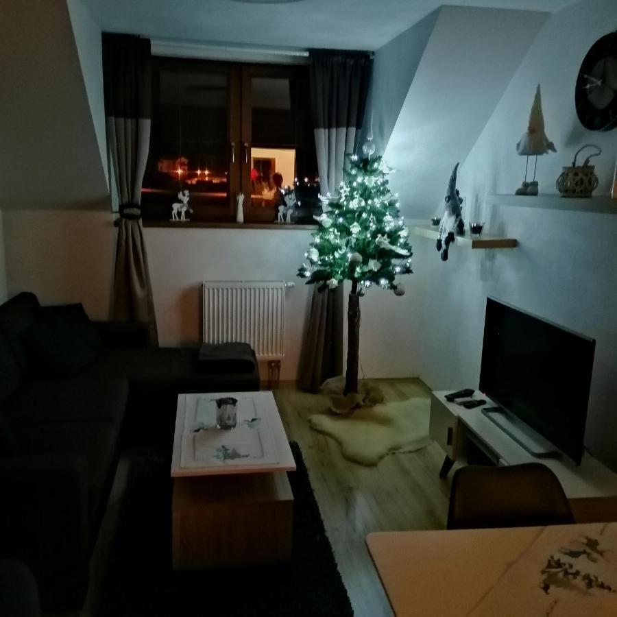 Apartman Angel Vel'ka Lomnica Buitenkant foto